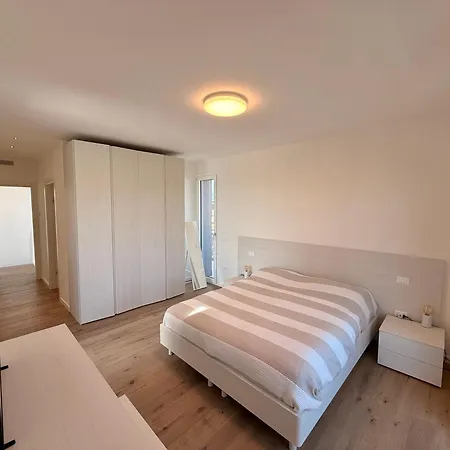 - Adults Only Apartamento